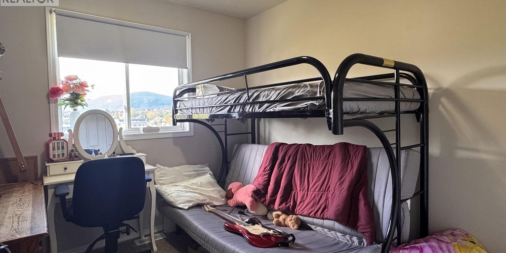 B 3421 KALUM STREET Terrace Photo 12 B 3421 KALUM STREET Terrace Photo 12